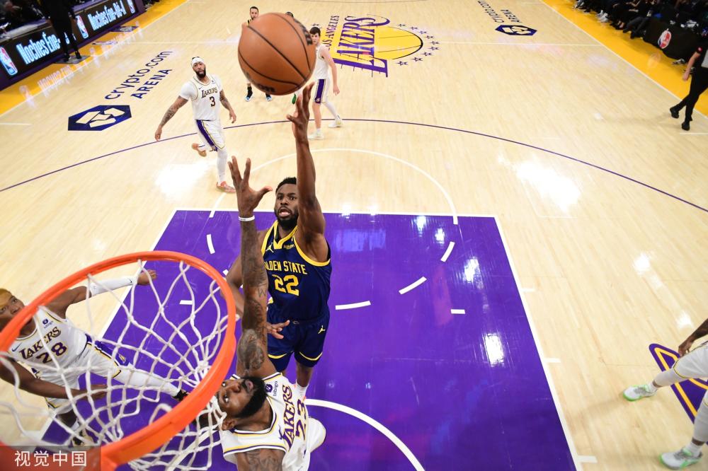 人热血沸腾 人热血沸腾