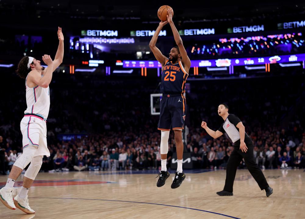 中场采取高 中场采取高