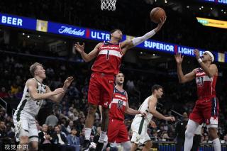 配合令人瞩 配合令人瞩