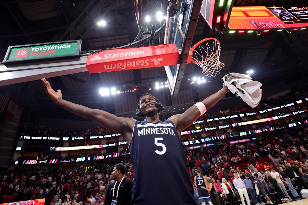 他在面对激 他在面对激