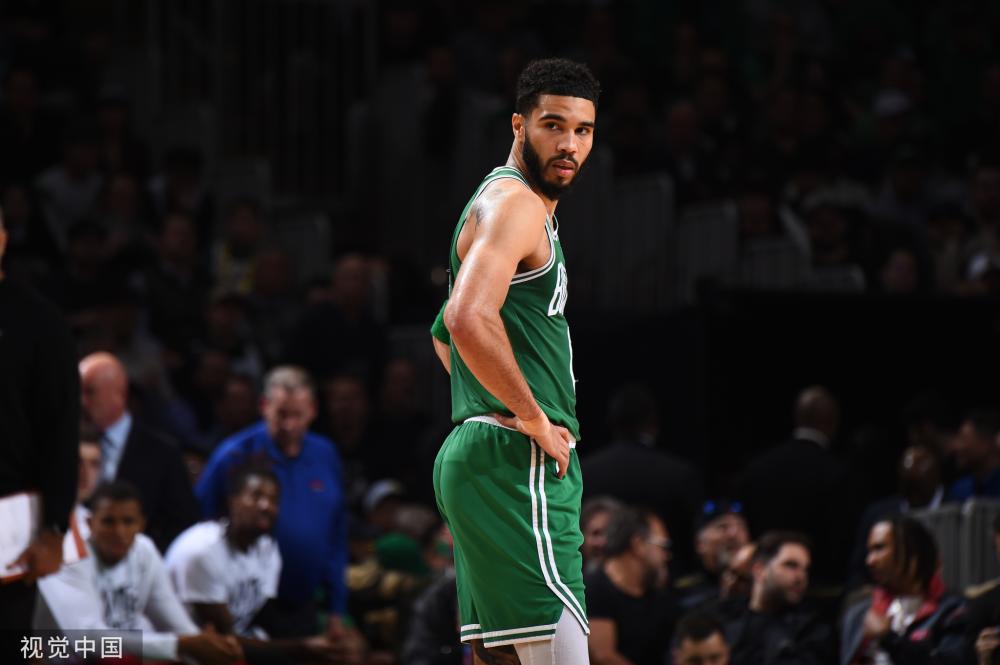 在这场激烈 在这场激烈