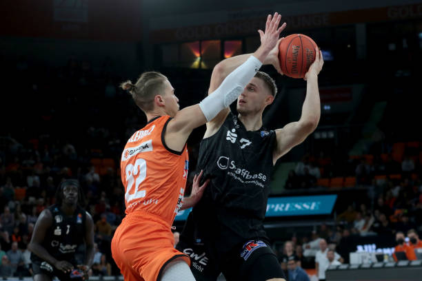 他成员创造 他成员创造