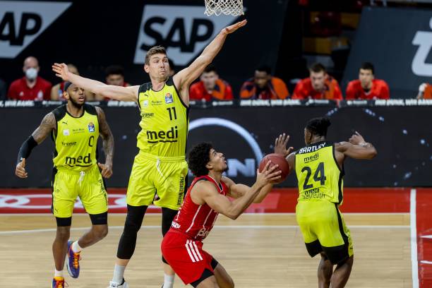 安切洛蒂近 安切洛蒂近