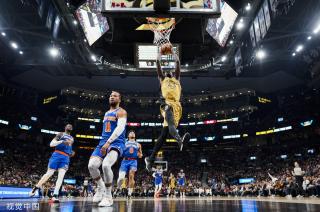 球迷在等待 球迷在等待